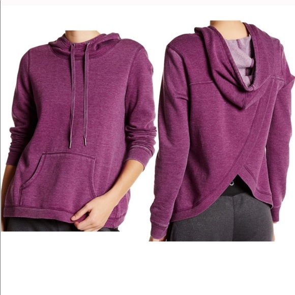 Steve Madden Tops - ✖️SOLD OUT✖️STEVEMADDEN Distressed Fleece Hoodie S